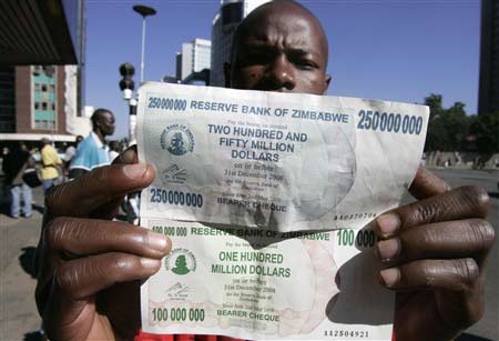 درشت ترین و بی ارزشترین پول دنیا (زیمبابوه)