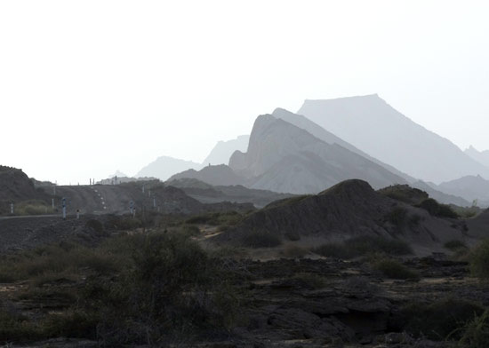 نمای دور از کوه های مریخی چابهار