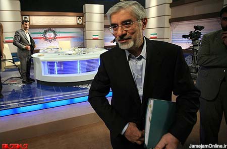 مناظره احمدی نژاد و موسوی به زبان شعر طنز !