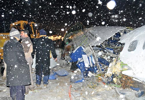 خبر سقوط هواپیمای مسیر تهران ارومیه در روستایی در ارومیه ساعت 19:45