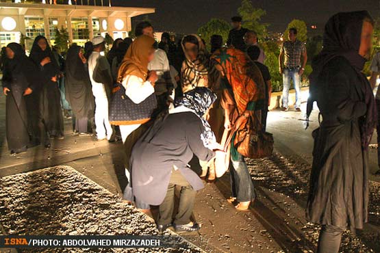 برخورد جنجالی با بدحجابی در برج میلاد