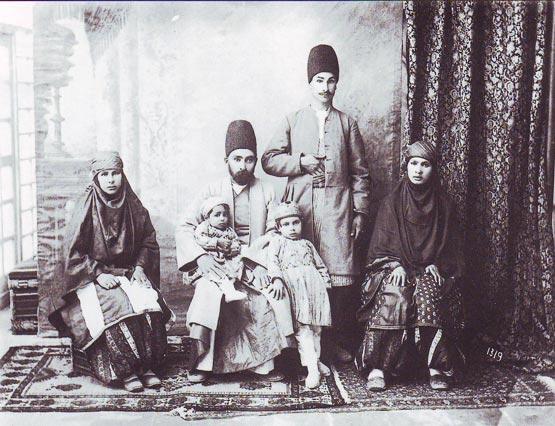 100سال قبل ایرانیان چه می‌پوشیدند؟ +عکس