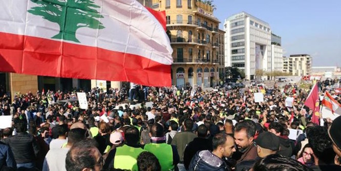 نتیجه تصویری برای اعتراضات لبنان + تابناک