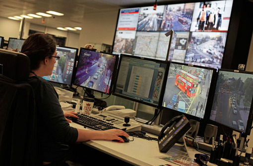 سازمان کنترل ترافیک لندن تدارک مناسبی برای المپیک امسال دیده است، این تدابیر برای لندنی که در روزهای معمولی سال شهر شلوغی است بسیار حیاتی است. AP Photo/Elizabeth Dalziel 