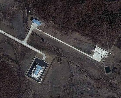تصاویری که ماهواره های جاسوسی صبح امروز از سکوی پرتاب موشک در کره شمالی ارسال کرده اند.