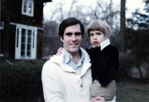 1979
رامنی و پسرش جاش
REUTERS/Romney for President
