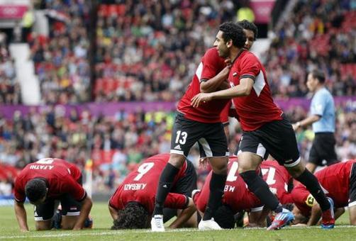 شادی بازیکنان تیم ملی فوتبال مصر پس از گل زنی برابر تیم ملی نیوزلند در روز دوم رقابت های المپیک REUTERS/Andrea Comas 