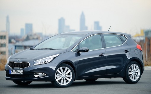 Kia Cee'd/قیمت 14500 یورو