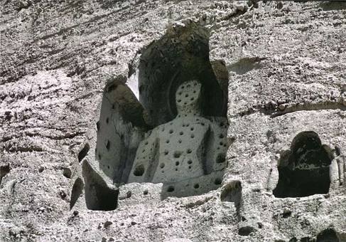 مجسمه بودا در بامیان