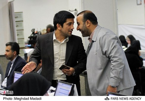 علی رضا دبیر هم با ثبت نام در چهارمین دوره انتخابات شورای شهر می خواهد یکبار دیگر در جمع اعضای شورای شهر تهران قرار بگیرد.
