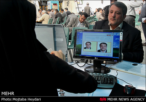 محسن هاشمی، فرزند آیت الله هاشمی هم نماینده خانواده هاشمی در انتخابات شورای شهر پیش روست.