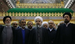 الرئيس الايراني يجدد العهد مع مبادئ الامام الخميني (رض)