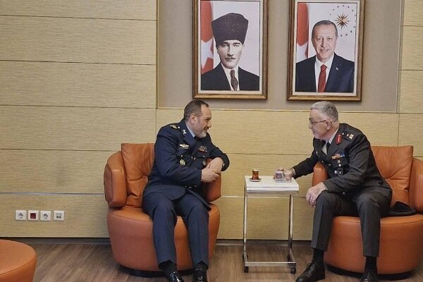 Iran, Turkey to discuss military cooperation