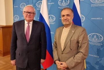 Iran, Russia denounce E3 efforts to reimpose sanctions on Iran