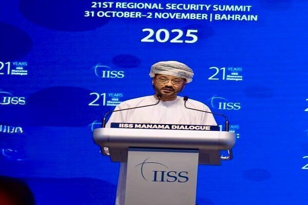 Oman urges Arab states to change policy towards Iran