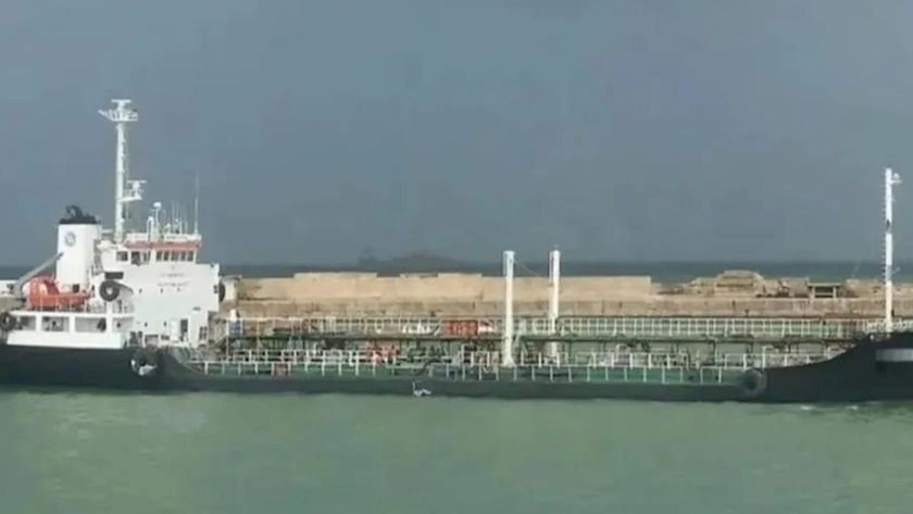IRGC Navy seizes violating tanker off southern Makran coast