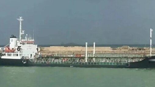 IRGC Navy seizes violating tanker off southern Makran coast