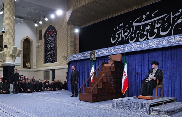 Iran to stand firmly against US insulting demand