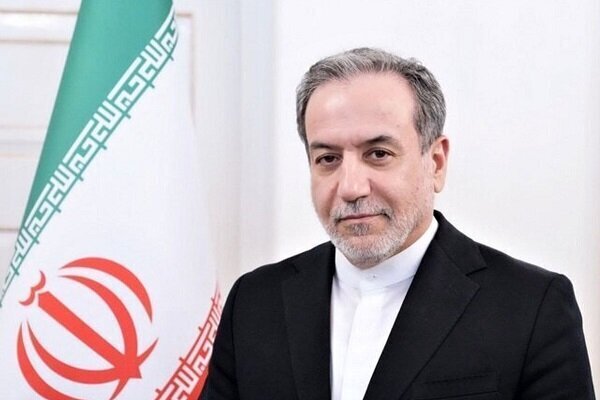 Iran FM writes letter to EU foreign policy chief in reaction to E3 move