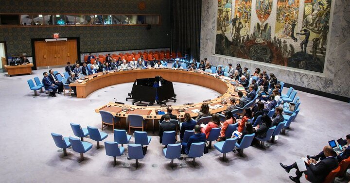 Araghchi says E3 illegal move discredits UNSC more than ever