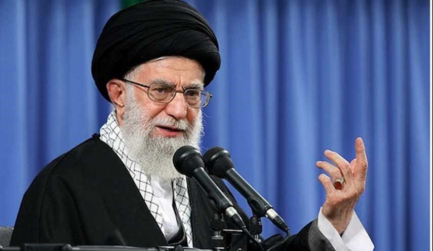 در مورد آیت الله خامنه ای در ویکی تابناک بیشتر بخوانید