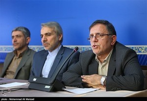 اختلاف نظر سیف و طیب نیا بر سر طرح رونق اقتصادی
