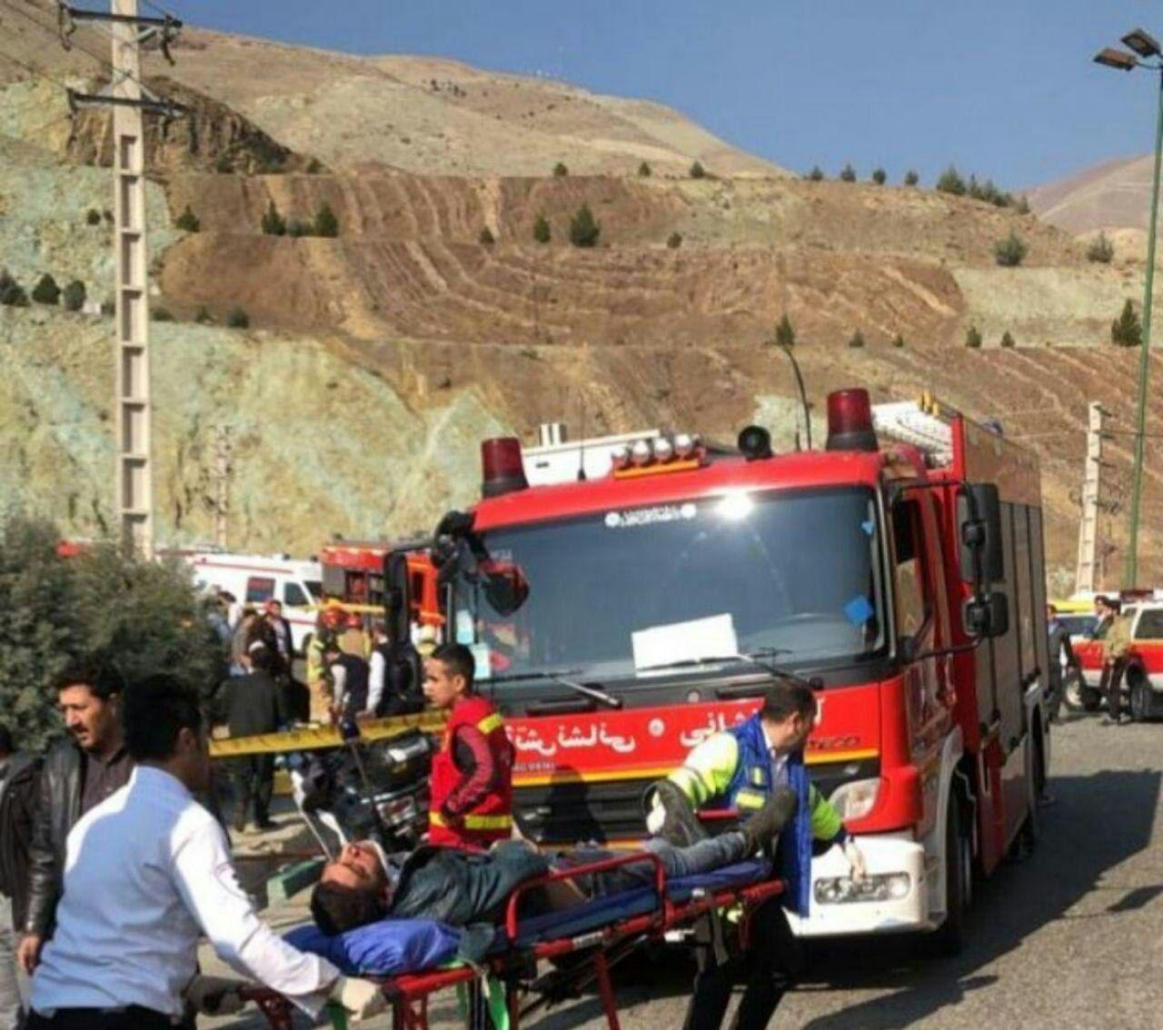 واژگونی اتوبوس در دانشگاه علوم تحقیقات ۷ تن را به کام مرگ کشاند/ تعداد جانباختگان به ۸ نفر رسید