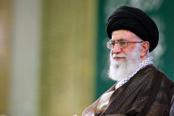 ناگفته‌های زندگی رهبر انقلاب از زبان رائفی‌پور