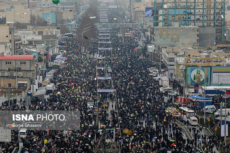 مراسم راهپیمایی ۲۲ بهمن در تهران آغاز شد