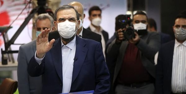 همراه داشتن شناسنامه، شماره ملی، ماسک و خودکار برای رأی دادن الزامی است/ کدام مسئولان تاکنون رأی داده‌اند؟؛ از خاتمی‌های چپ و راست تا فرماندهان عالی نظامی/ رئیسی و همتی پس از شرکت در انتخابات چه گفتند؟