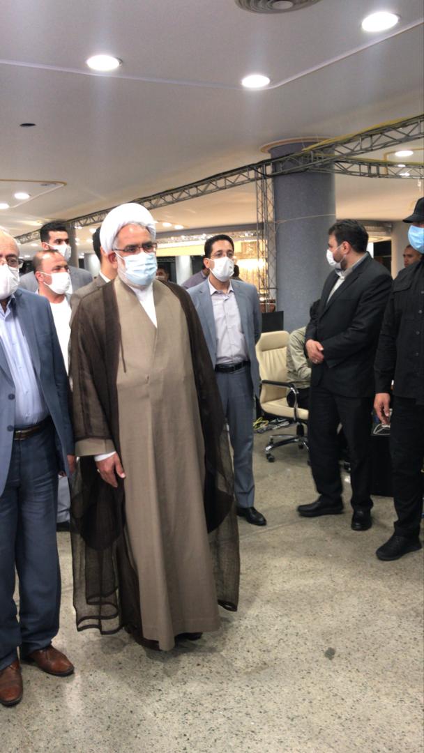 همراه داشتن شناسنامه، شماره ملی، ماسک و خودکار برای رأی دادن الزامی است/ کدام مسئولان تاکنون رأی داده‌اند؟؛ از خاتمی‌های چپ و راست تا فرماندهان عالی نظامی/ رضایی، رئیسی و همتی پس از شرکت در انتخابات چه گفتند؟/ کروبی هم در انتخابات شرکت کرد