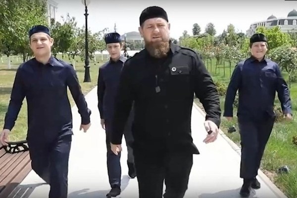 خشم اوکراین از طرح عجیب ایلان ماسک برای خاتمه جنگ/ناپدید شدن زیردریایی«آخرالزمان» روسیه