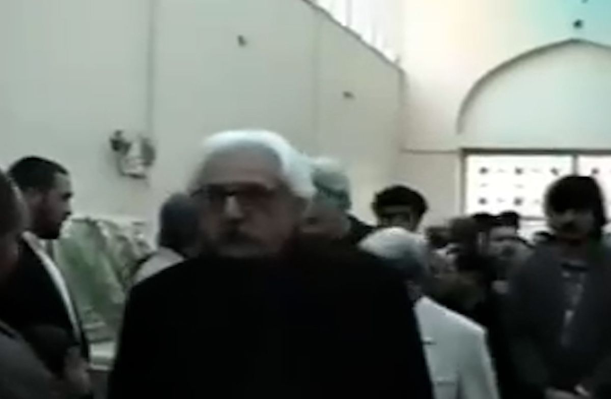 همه هنرمندانی که به مراسم منوچهر حامدی آمدند