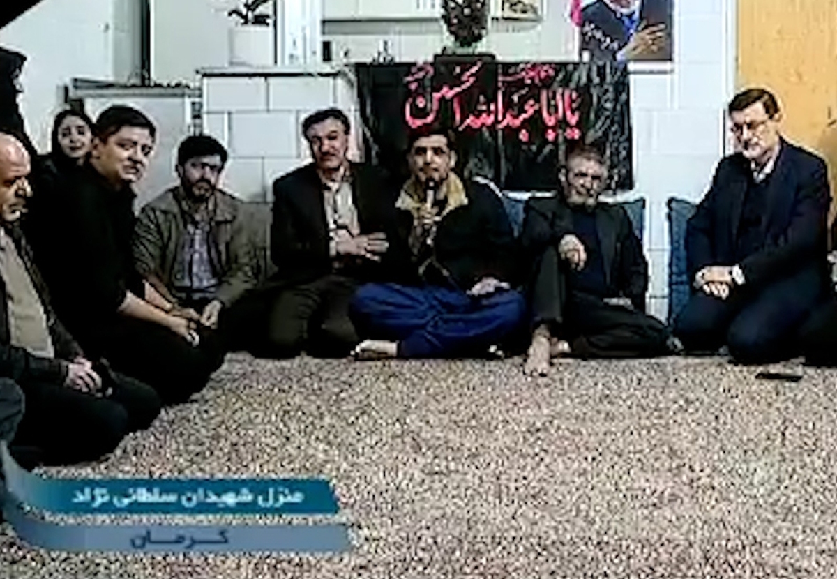 مردی که 9 عضو خانواده‌اش در کرمان به شهادت رسید