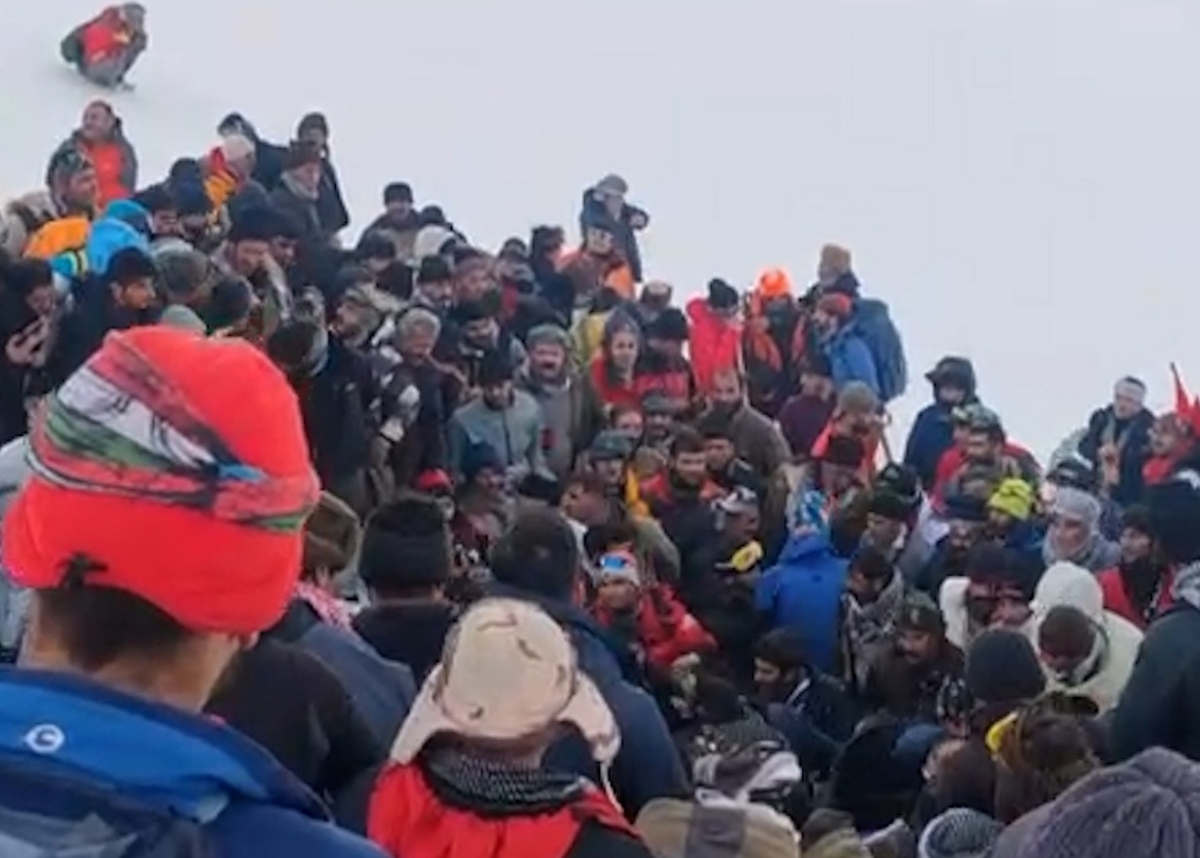 لحظه کشف پیکر کوهنوردان مفقودی اشنویه