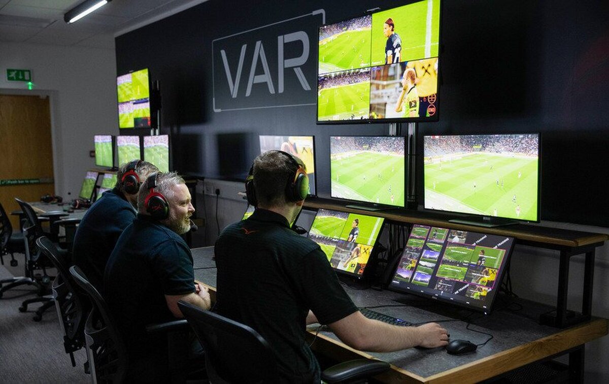 خیابانی: VAR را نمی‌آورند تا نتایج لیگ را درآورند!