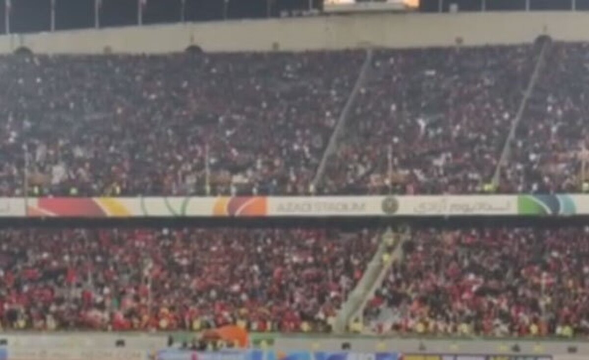 فریاد «یحیی حیاکن، پرسپولیس رو رها کن»