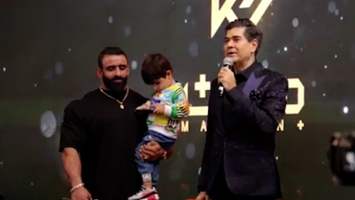 سورپرایز سالار عقیلی برای هادی چوپان در دبی