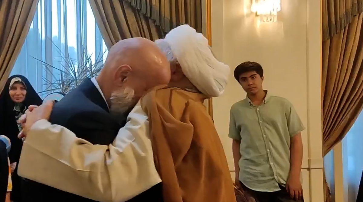 استقبال قاضی مقیسه از حمید نوری هنگام بازگشت به ایران