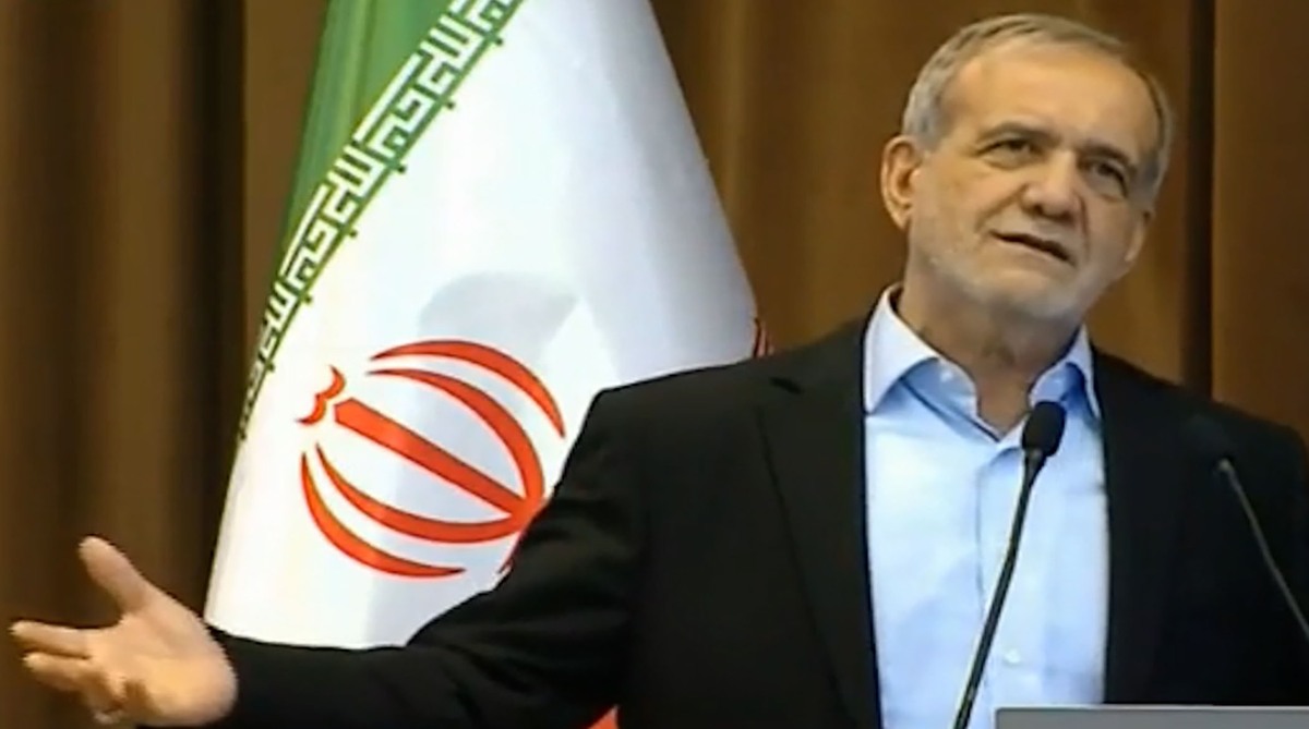 جنجال در سخنرانی پزشکیان در خوزستان؛ شعار بیکاری!