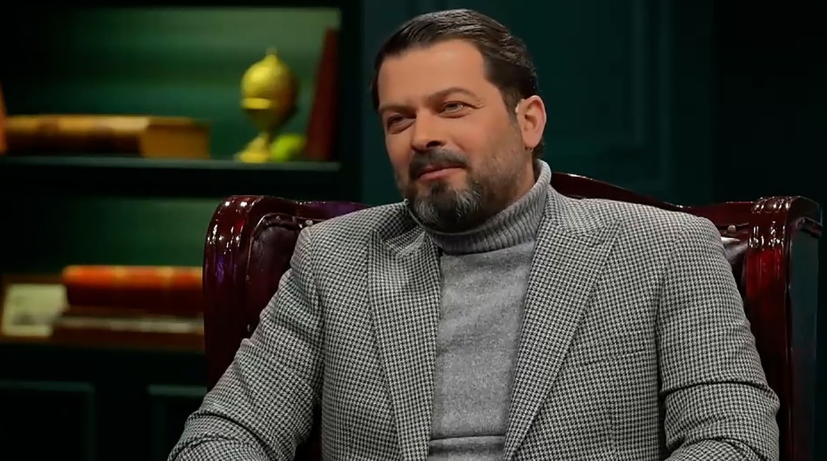 بغض پژمان بازغی در واکنش به شایعه‌ها