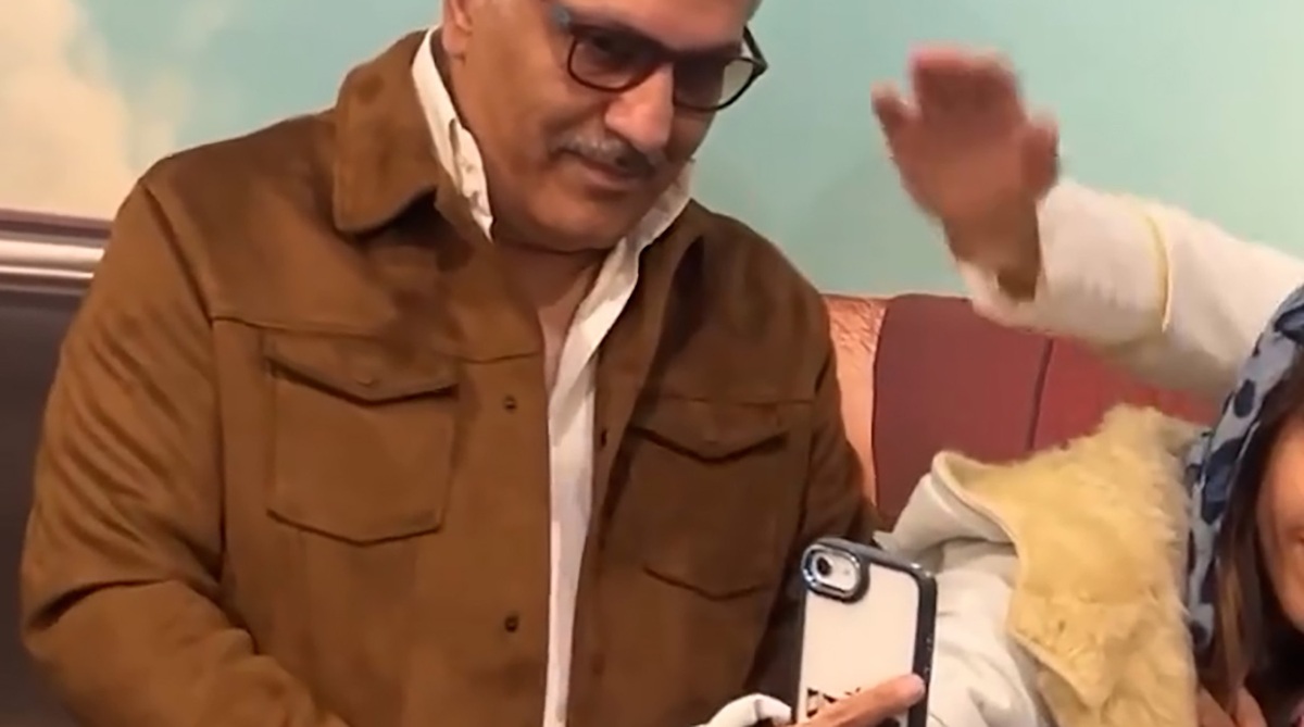 حرکت عجیب یک زن با مهران مدیری