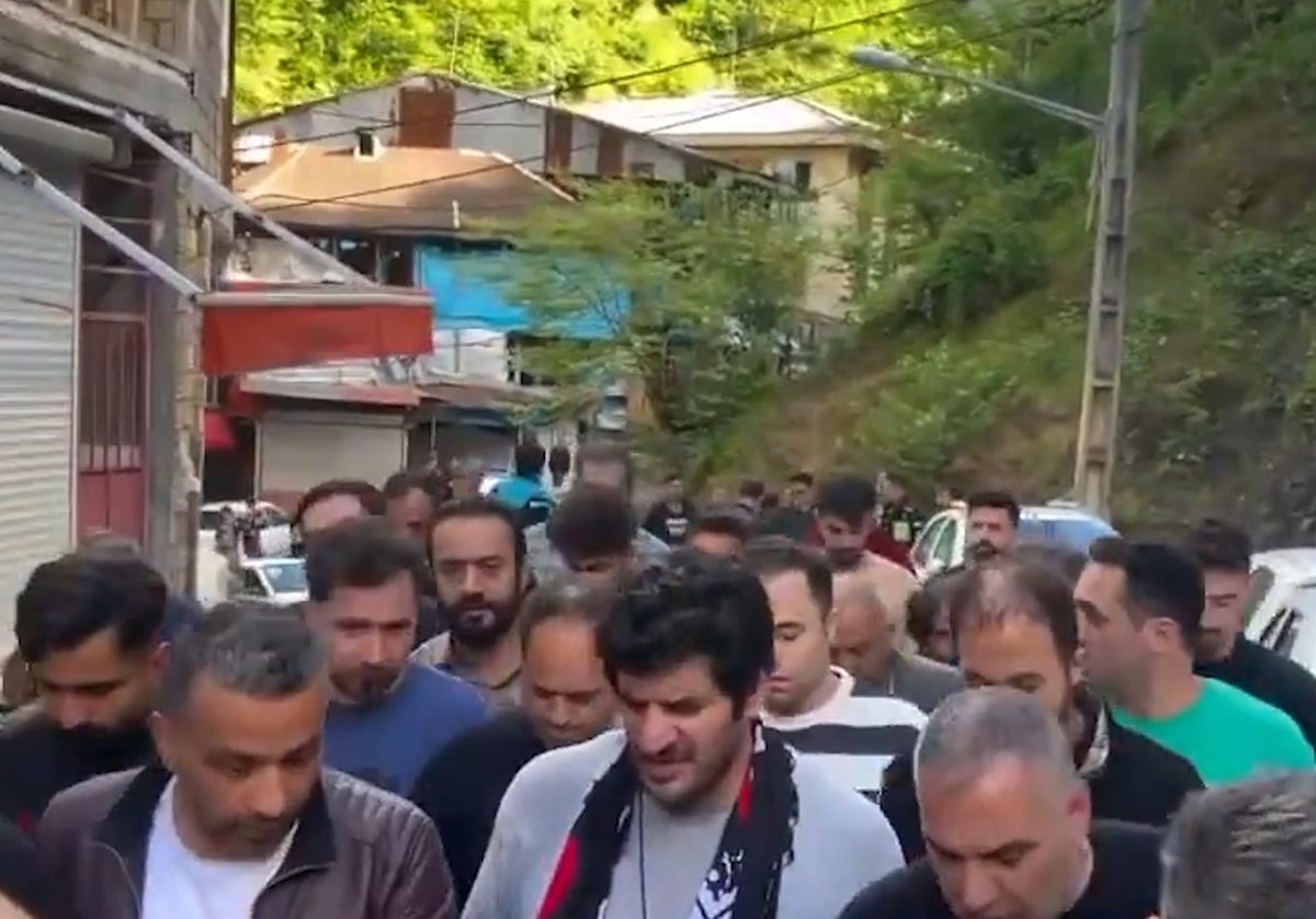 رسول خادم به کمک بی‌خانمان‌ها شتافت