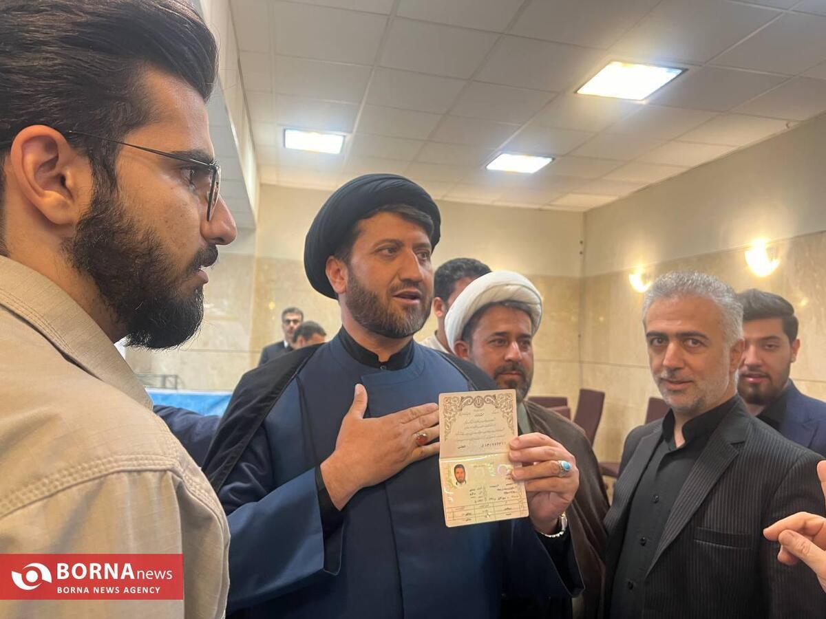 محمدباقر قالیباف رئیس مجلس رسماً ثبت نام کرد / معاون اول حسن روحانی کاندیدا شد / پورمحمدی، بذرپاش، آخوندی و منظور هم نام نویسی کردند / مخبر، سعید محمد و عارف نیامدند