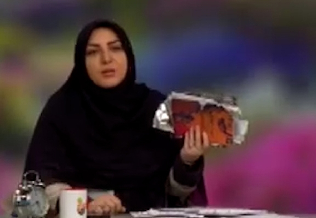 بسته‌ عجیبی که پست برای المیرا شریفی‌مقدم فرستاد