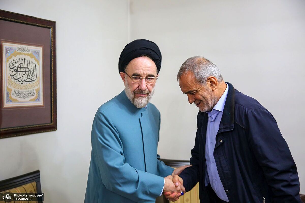 خاطره پزشکیان از اجباری کردن حجاب در دانشگاه پیش از اجبار رسمی!