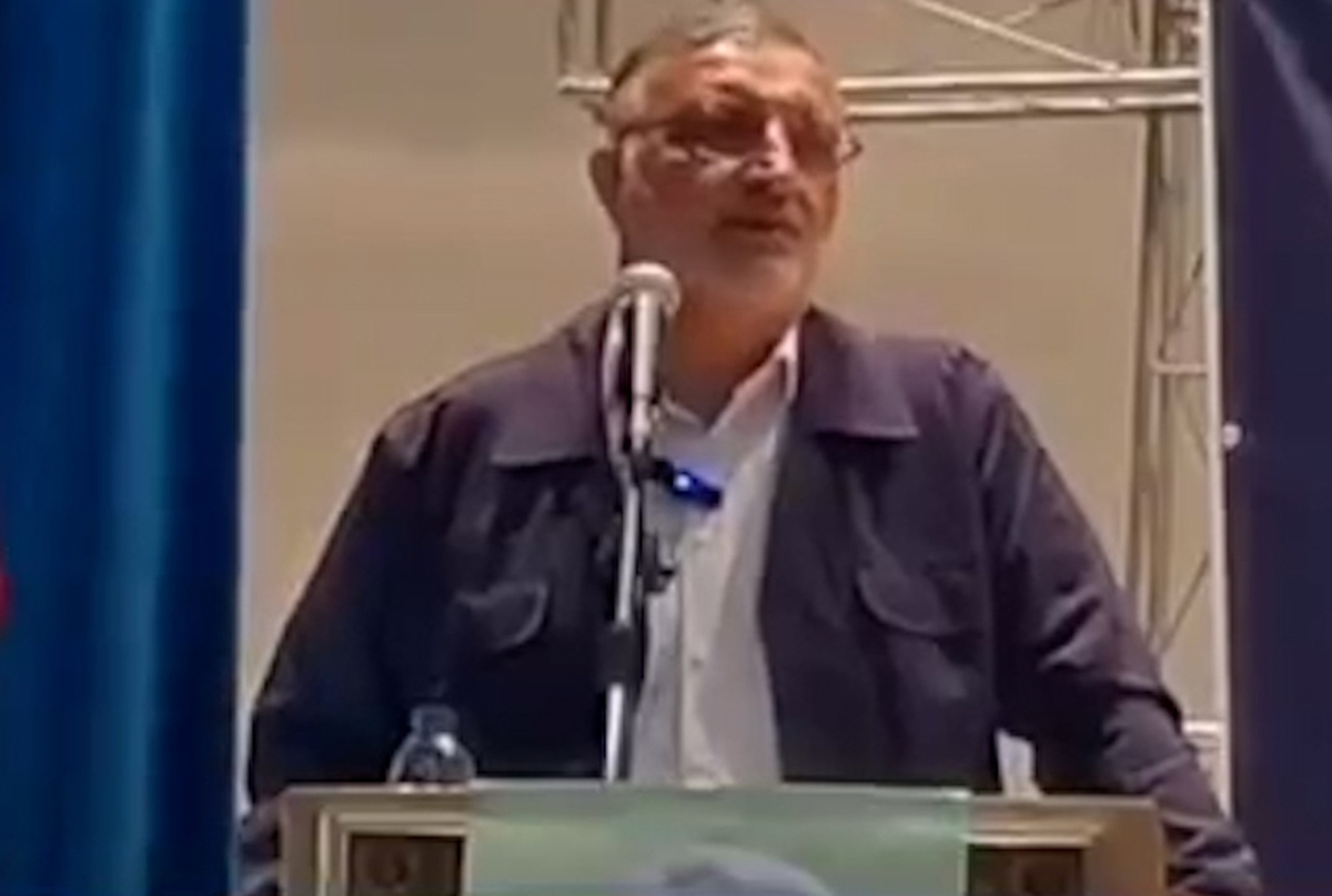 زاکانی خطاب به اظهارات آذری جهرمی: ما طالبانیم؟