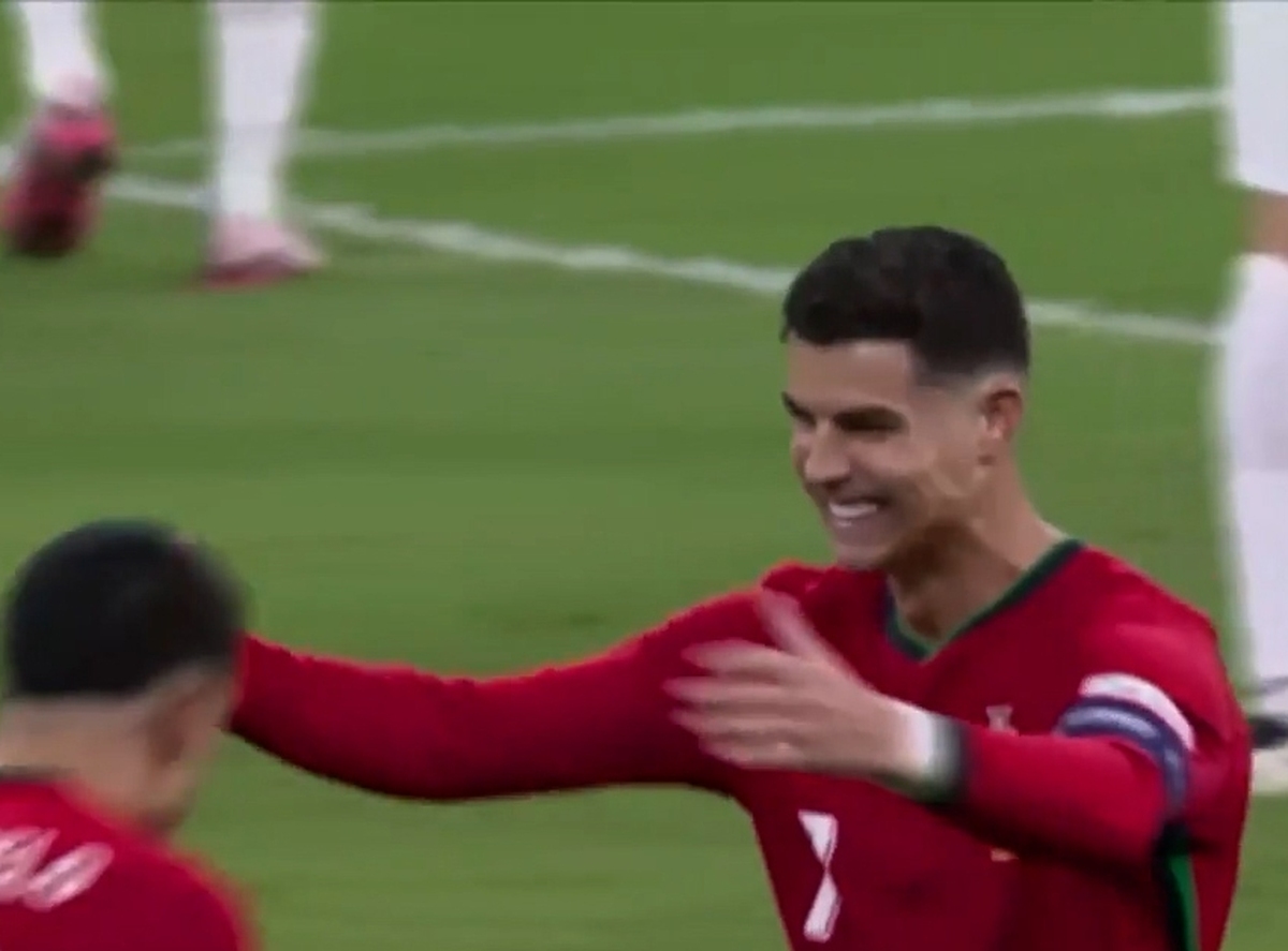 خلاصه بازی پرتغال 0 (3) - اسلوونی (0)