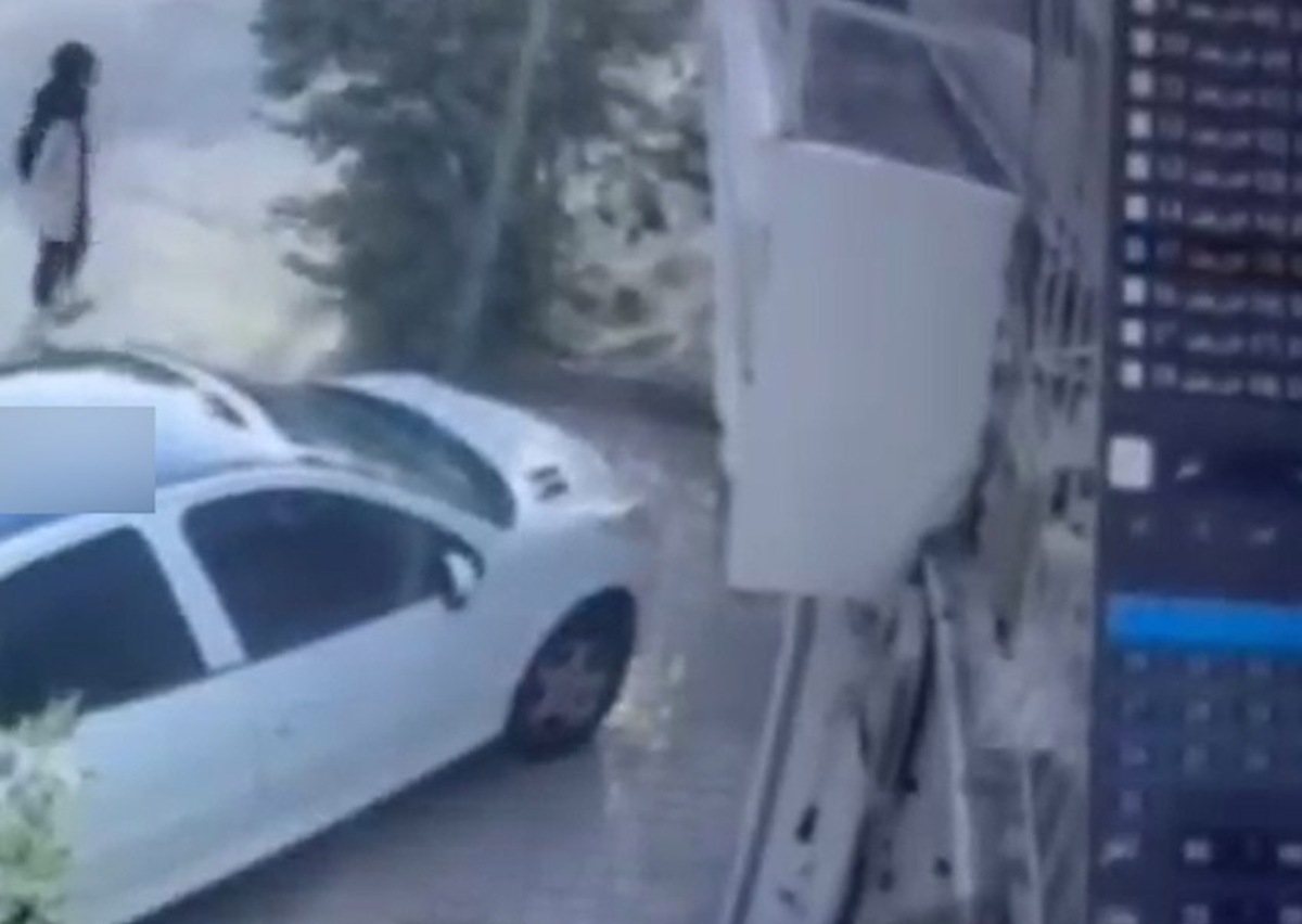 لحظه وحشتناک زورگیری از زن جوان