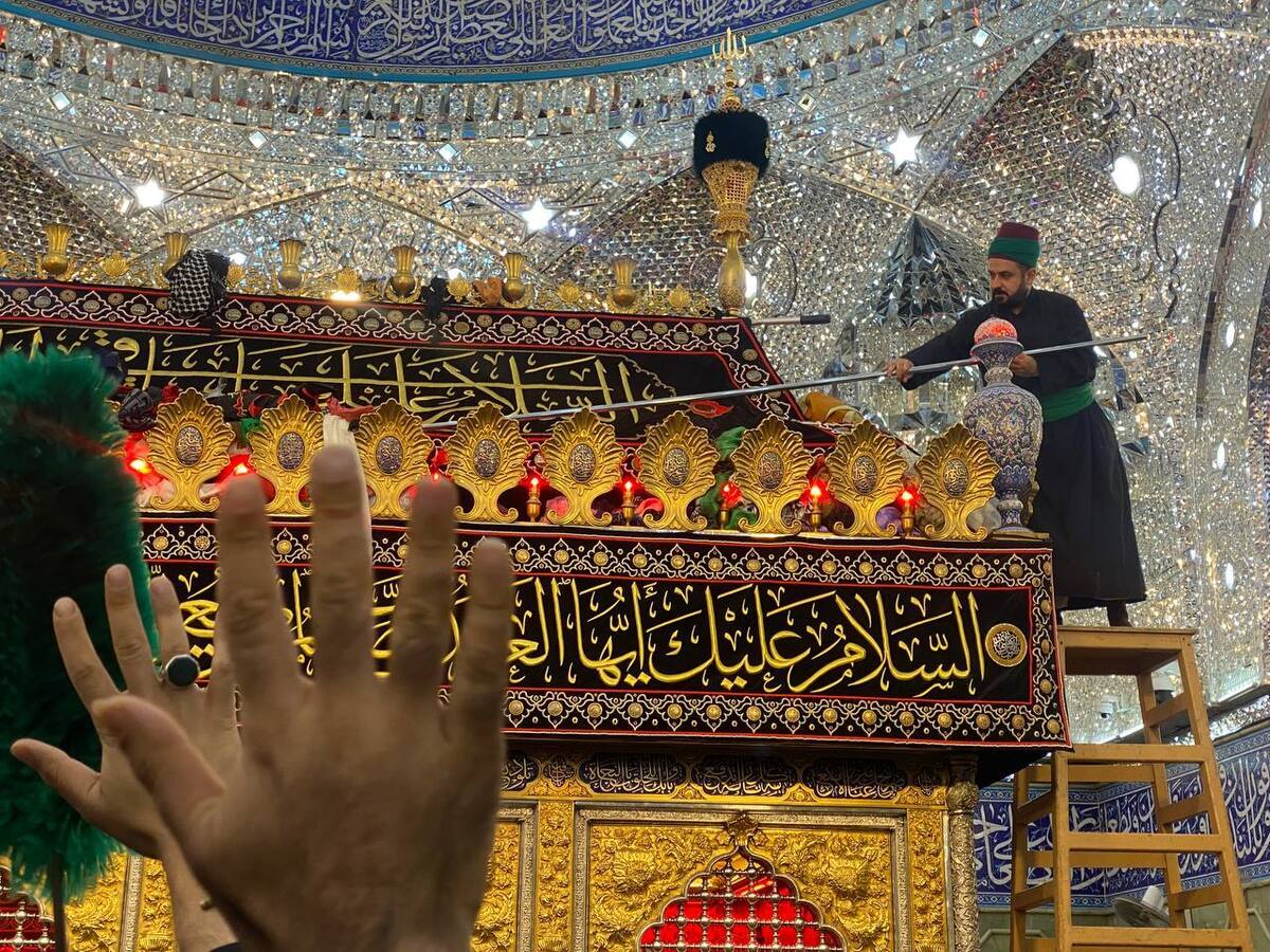 ندای لبیک یا عباس(ع) زائران حرم قمر بنی هاشم